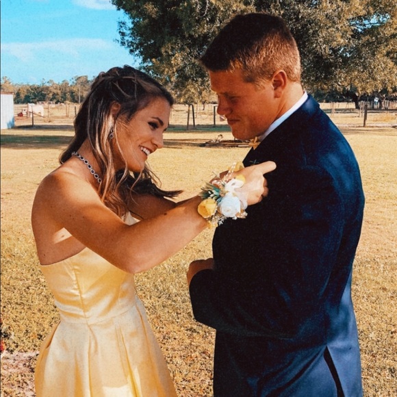 Meet your Posher, Kylee - Picture 1 of 1